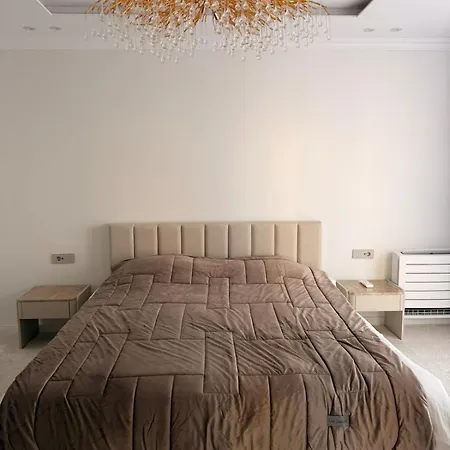 The Chantrer Collection Luxury Sea & Apartment
